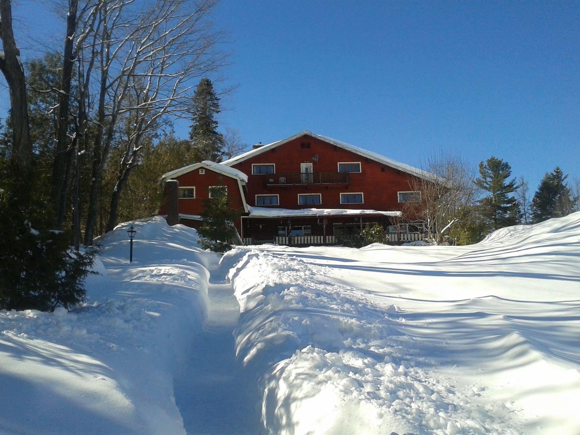 Auberge The Parker'S Lodge Inn Val-David Exteriér fotografie
